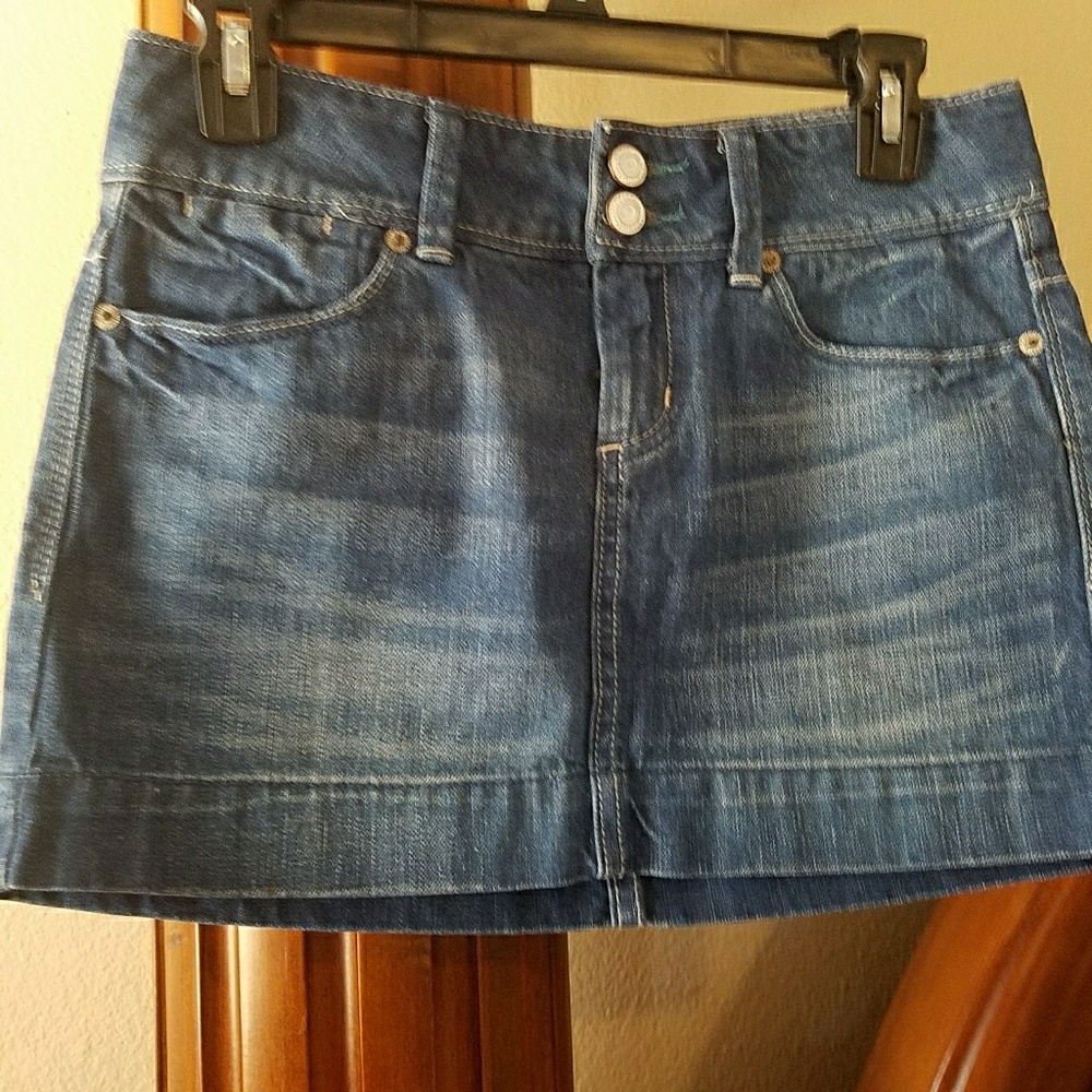 NWT AMERICAN EAGLE MINI SKIRT